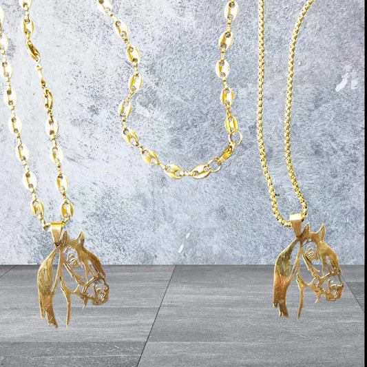 ensemble collier et  pendentif cheval