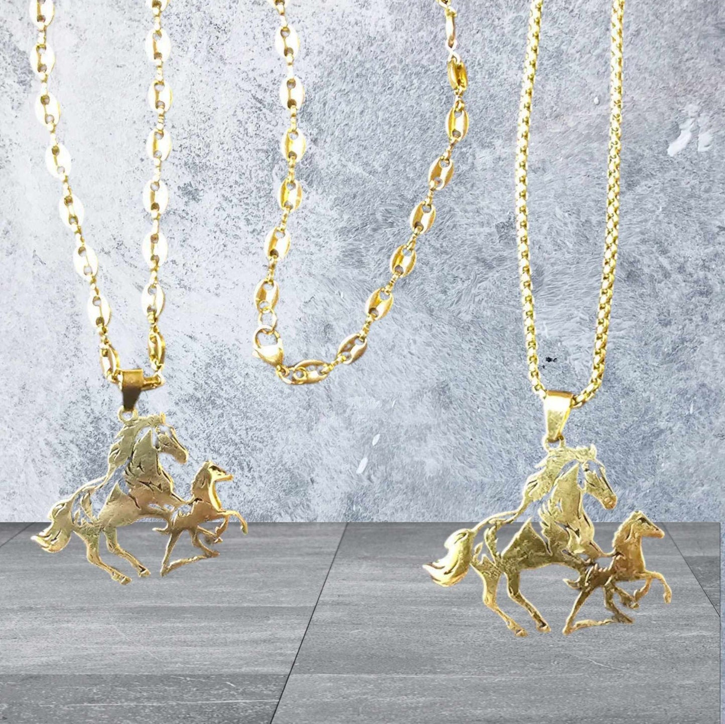 ensemble collier et pendentif cheval