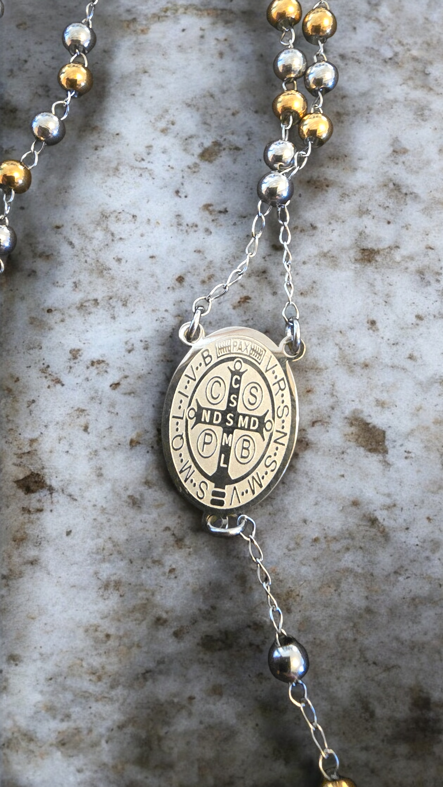 chapelet d'oré et argenté
