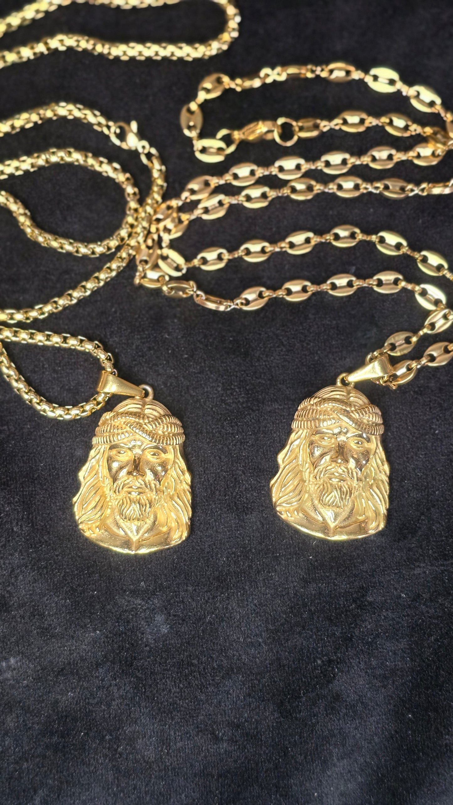 ensemble collier et pendentif christ