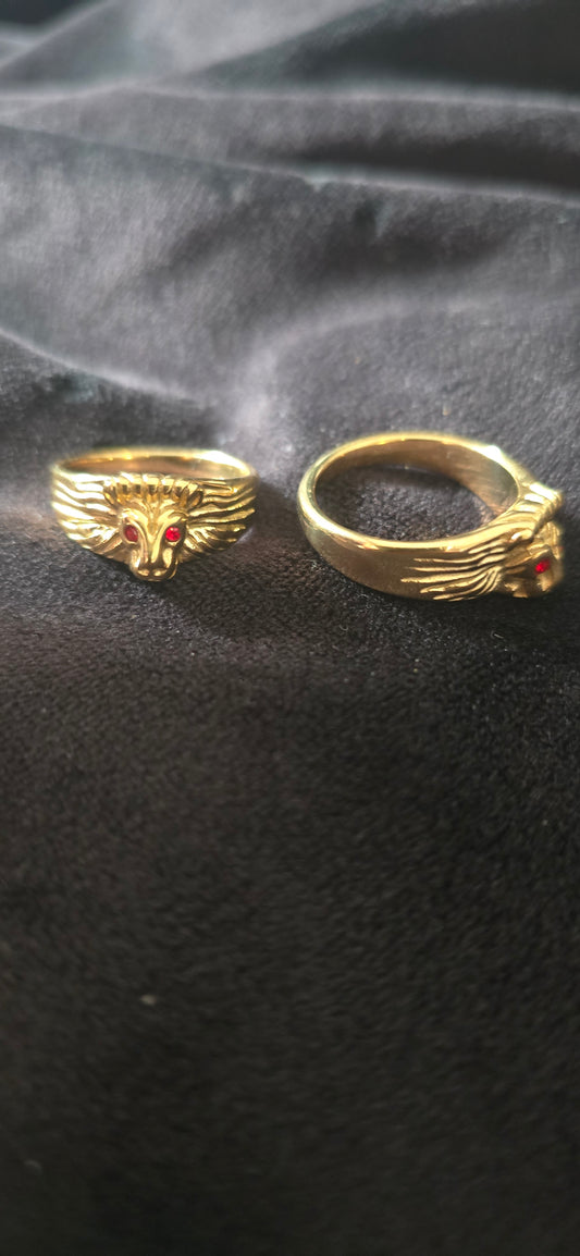 Bague lion pierre rouge