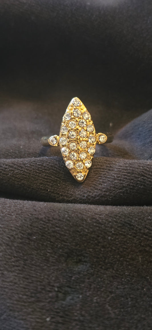 Bague marquise