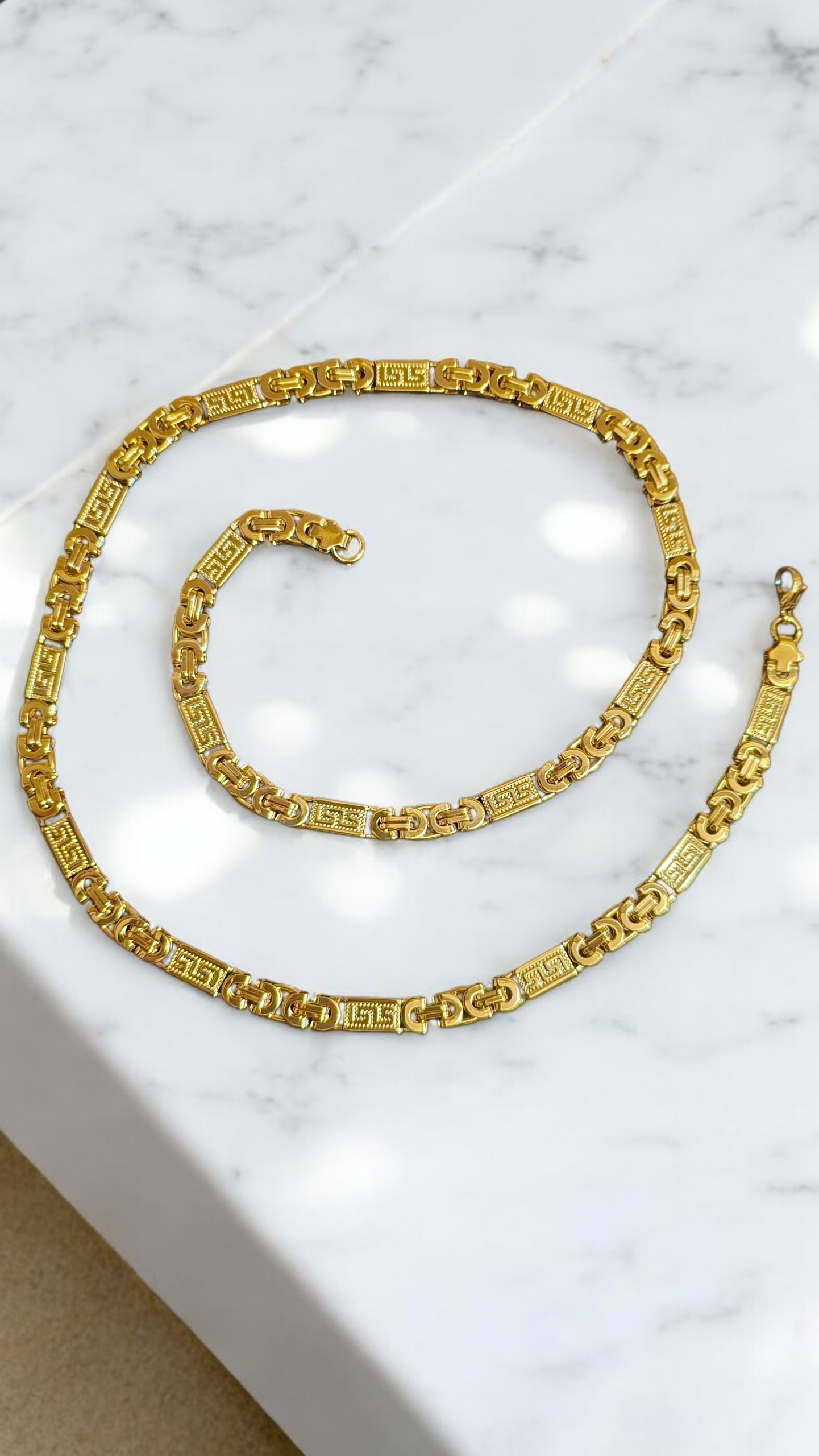 Chaine givenchy d'oré XXL