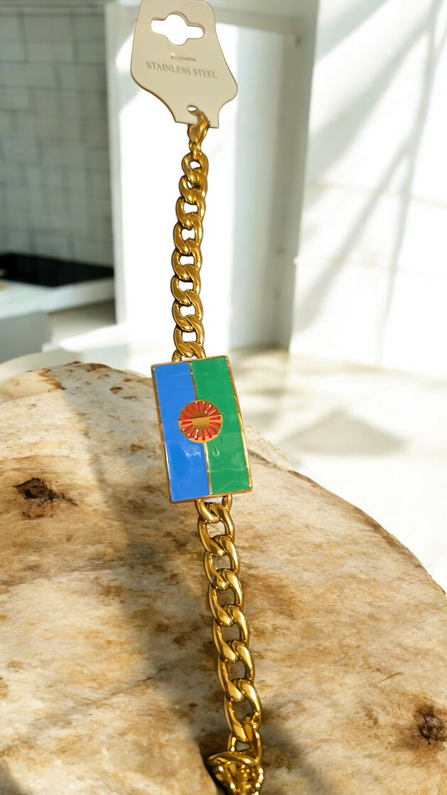Bracelet avec drapeau voyageur