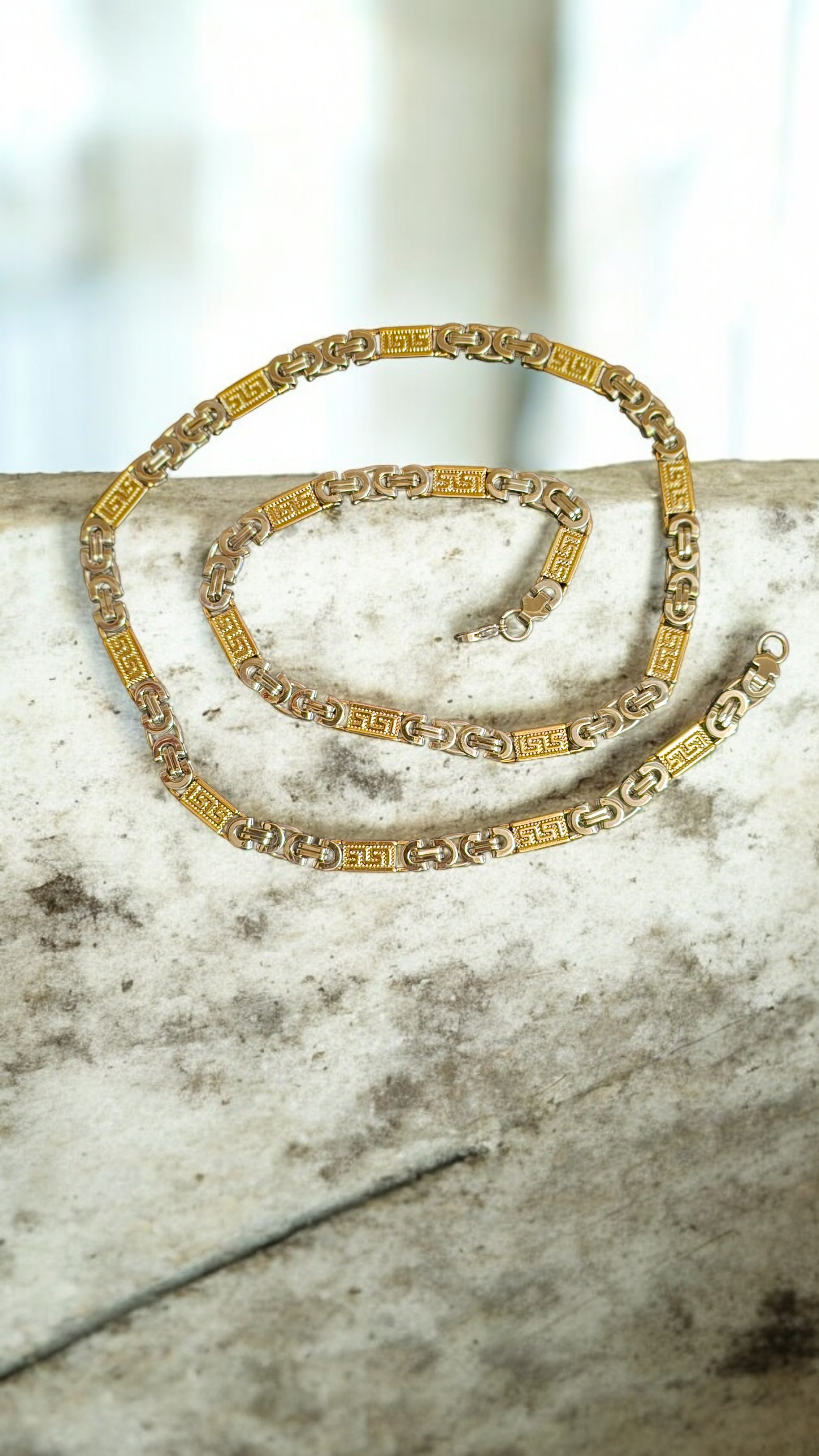 chaine givenchy argenté et d'oré XXL