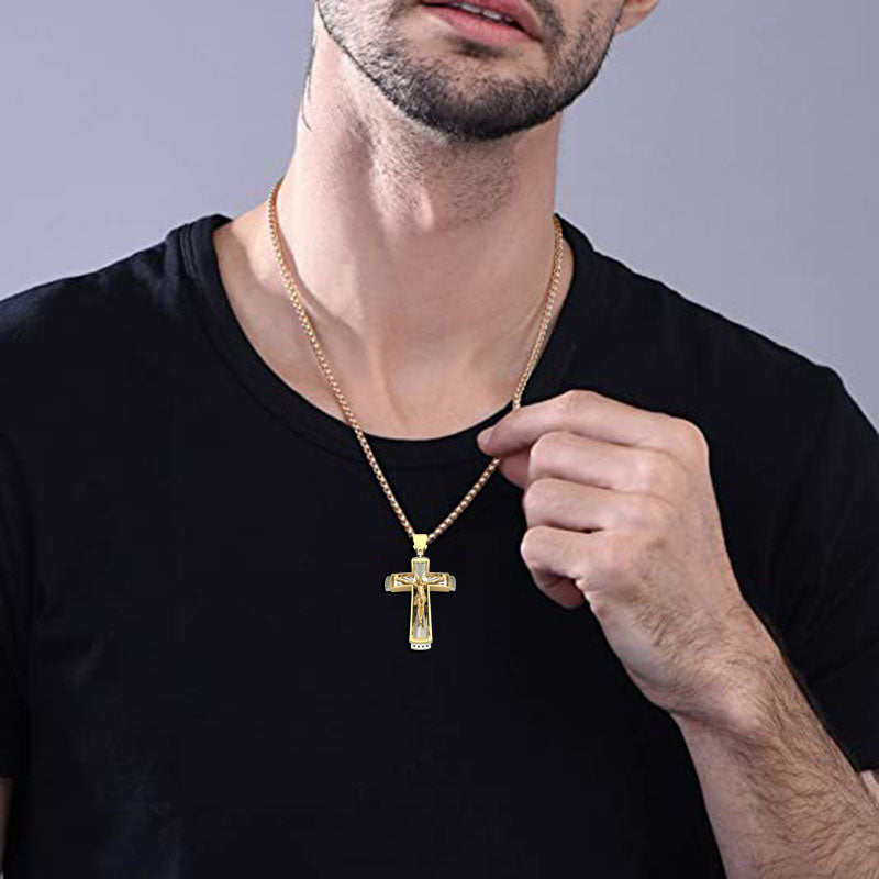 ensemble collier et pendantif croix du christ en plaqué d'oré