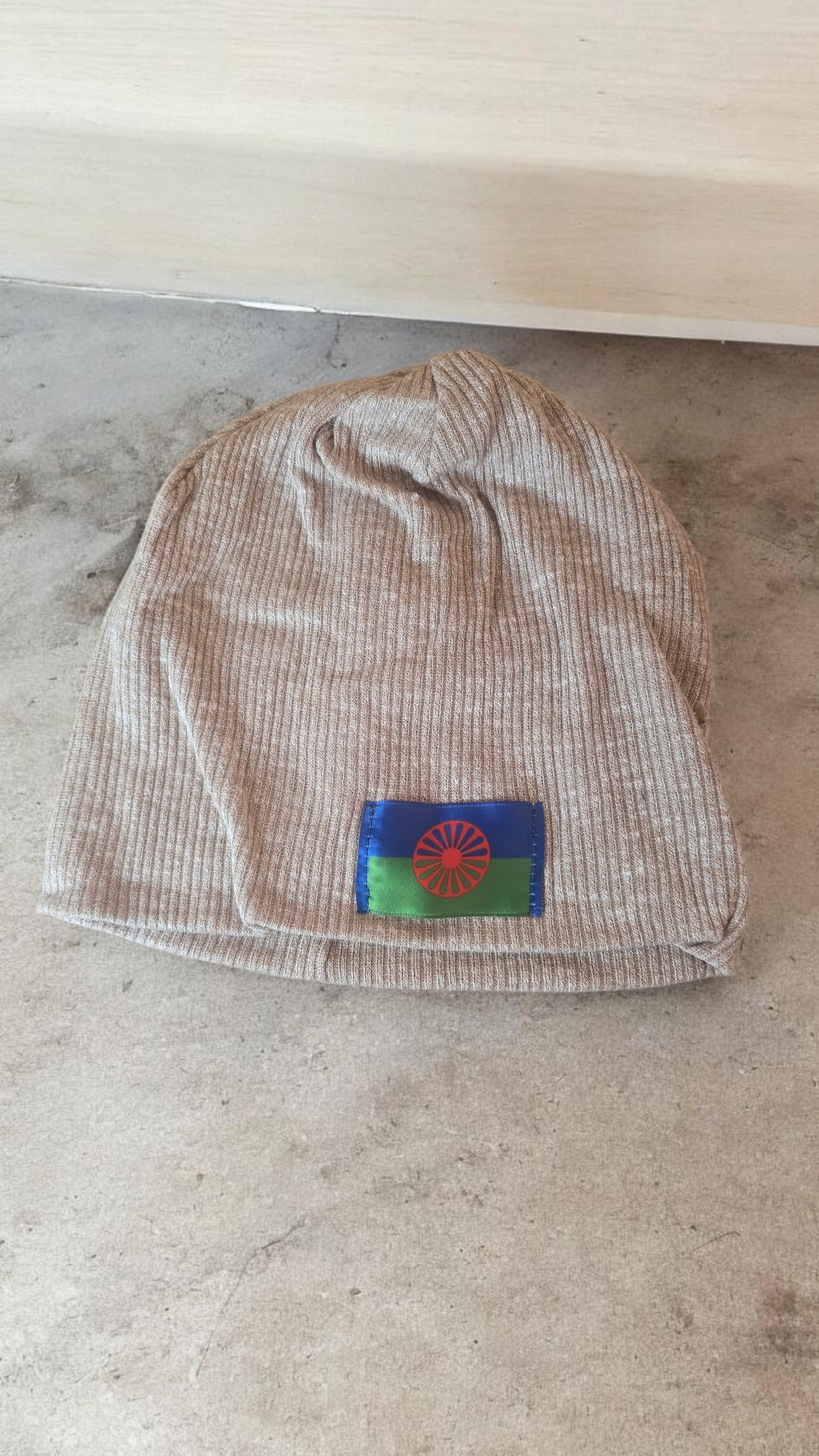 Bonnet drapeau voyageur