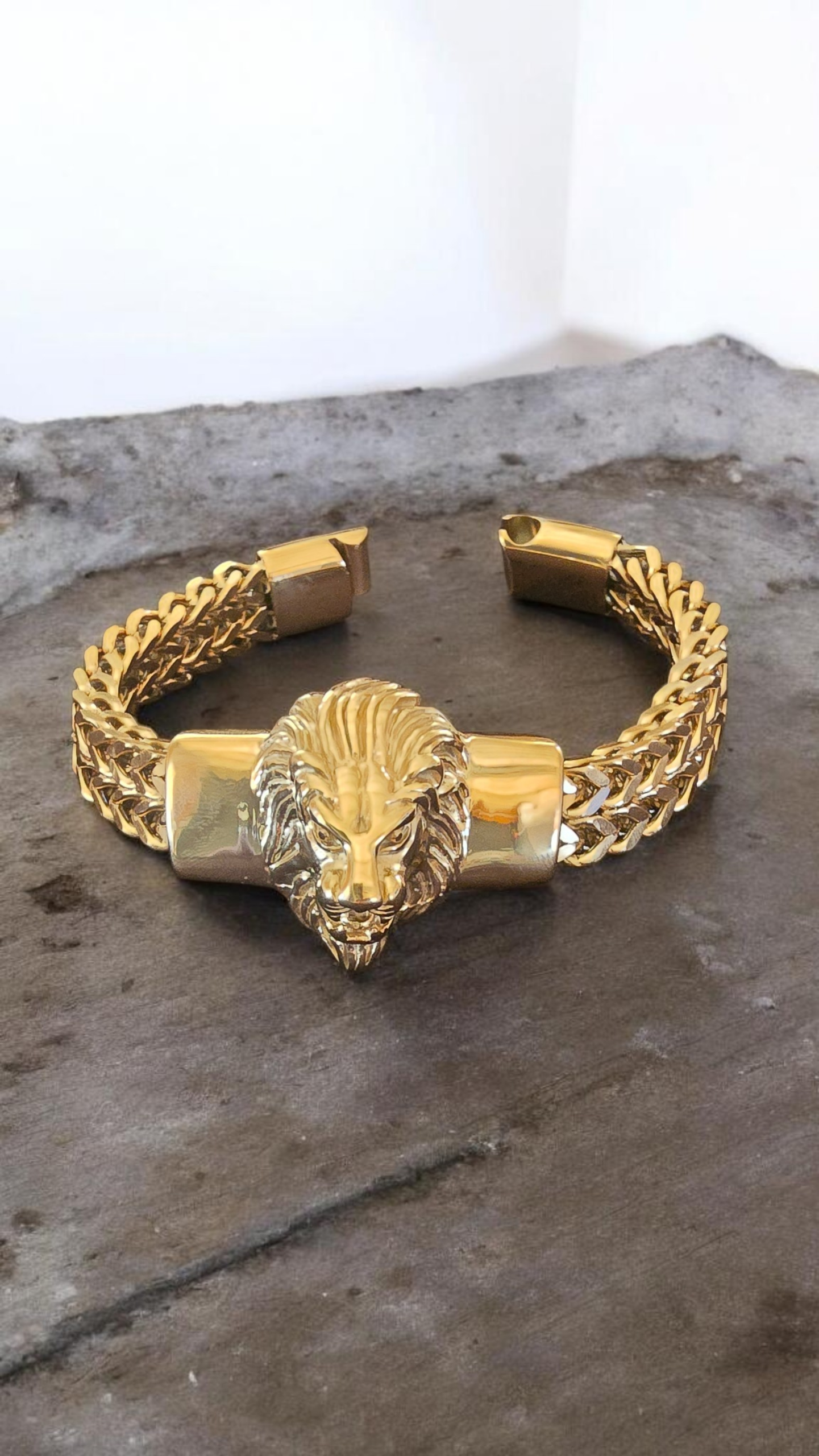 bracelet tête de lion