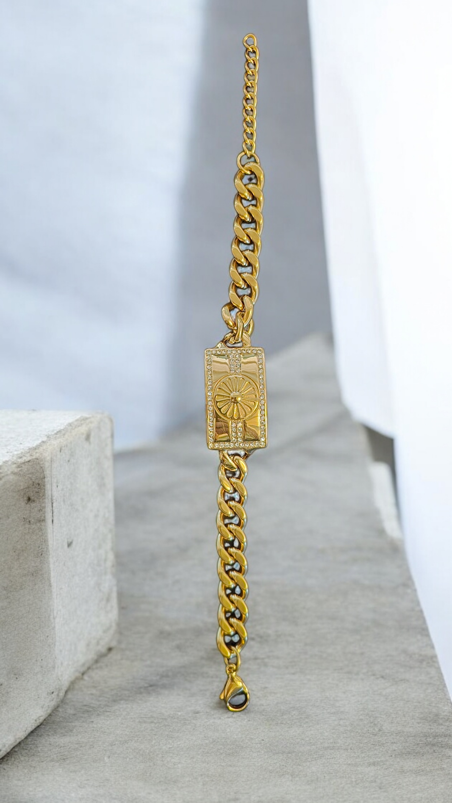 Bracelet avec drapeau voyageur